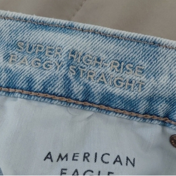 American Eagle Outfitters Strigid Super High Rise Baggy Straight Jeans - Picture 9 of 13